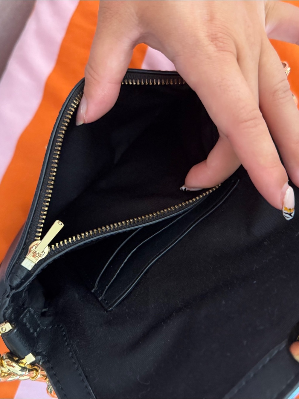 Marc Jacobs Black Leather Crossbody with Gold Chain and Canvas Strap - Picture 8 of 9